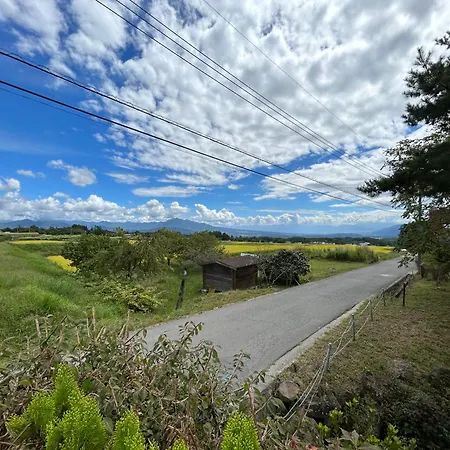 サウナコテージ 清里高原から程近い八ヶ岳南山麓 富士山一望 露天風呂 Hokuto  Exterior photo